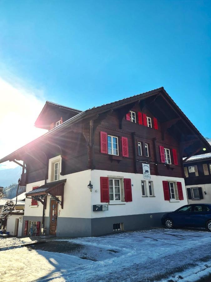 Adventure Guesthouse Interlaken Unterseen Εξωτερικό φωτογραφία