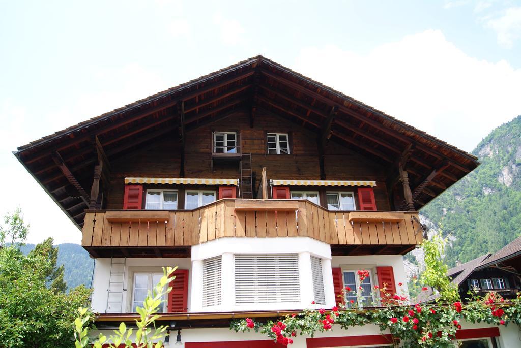 Adventure Guesthouse Interlaken Unterseen Εξωτερικό φωτογραφία