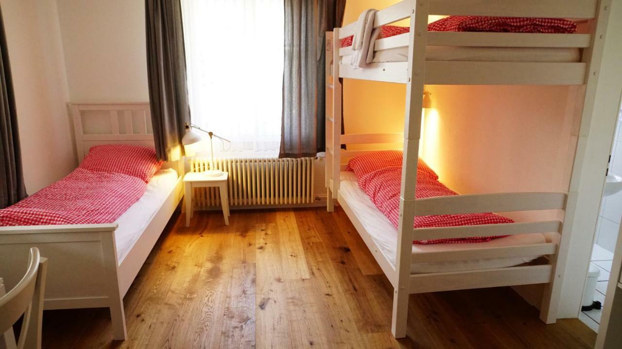 Adventure Guesthouse Interlaken Unterseen Εξωτερικό φωτογραφία